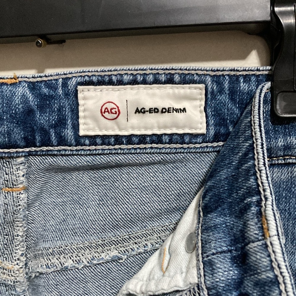 AG~ED DENIM HIGH RISE VINTAGE FIT SIZE 25R - Picture 2 of 6